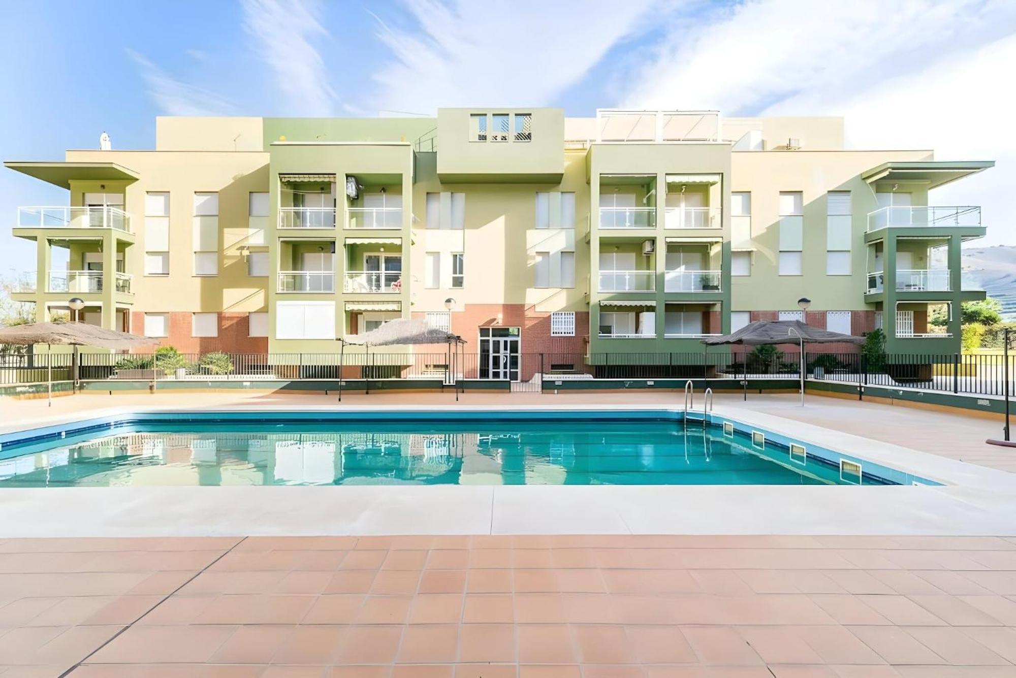 Precioso Piso Torrenueva Con Piscina Y Cerca Playa Apartment Exterior photo